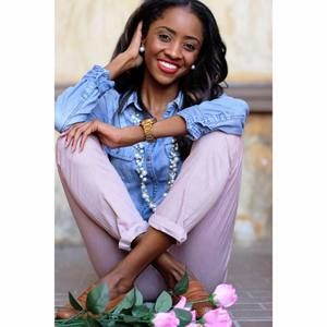 Meet your Posher, Candace