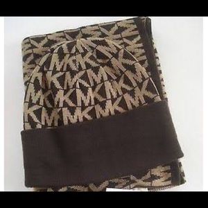 Michael Kors hat & scarf set