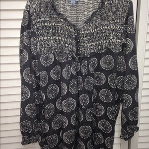 Adorable soft 3/4 sleeve shirt