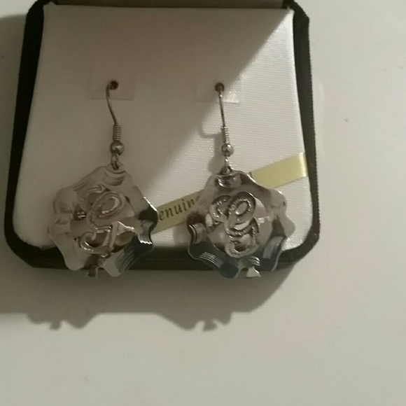Monogram g earrings