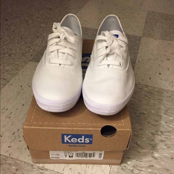 BRAND NEW IN BOX White Keds