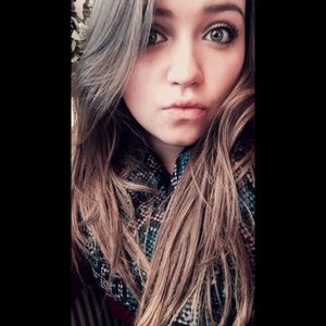 Meet your Posher, Clare