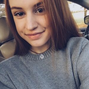 Meet your Posher, Korie