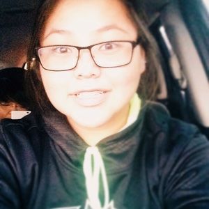 Meet your Posher, Katrina