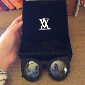 Valley Eyewear "Wolves"