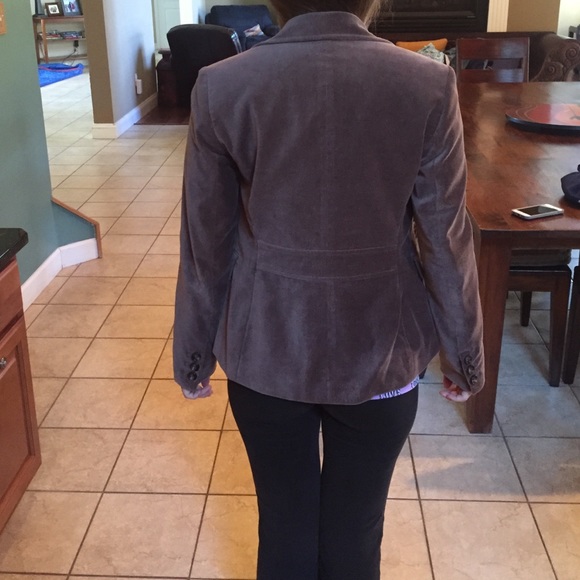 J Crew velvet blazer in a beautiful light brown! - Picture 2 of 3