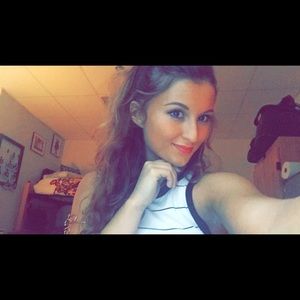 Meet your Posher, Kelly