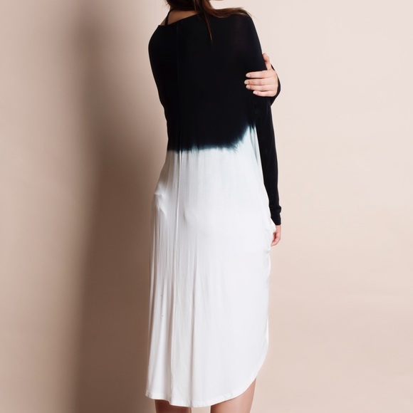 X "Moonlight" Twist Front Long Sleeve Ombré Top - Picture 2 of 4