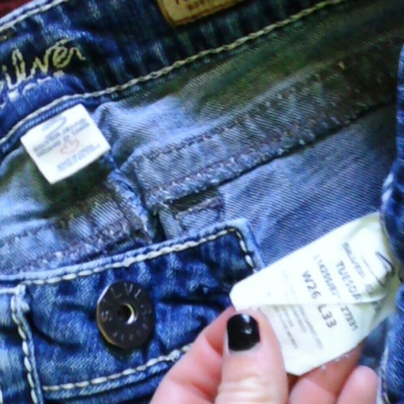 Sold - Picture 3 of 4