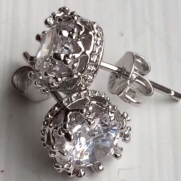 CZ Jewelry - NWOT .925 Sterling CZ Crystal Crown Stud Earrings