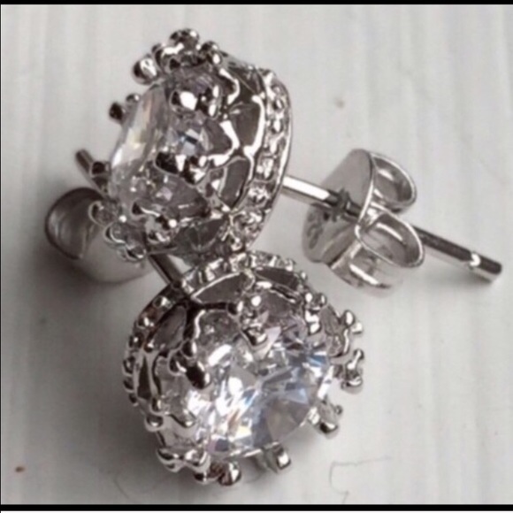 CZ Jewelry - NWOT .925 Sterling CZ Crystal Crown Stud Earrings~