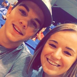 Meet your Posher, Bailey