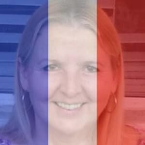 Meet your Posher, Debbie