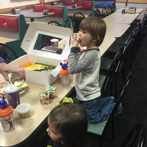 Meet your Posher, Laura