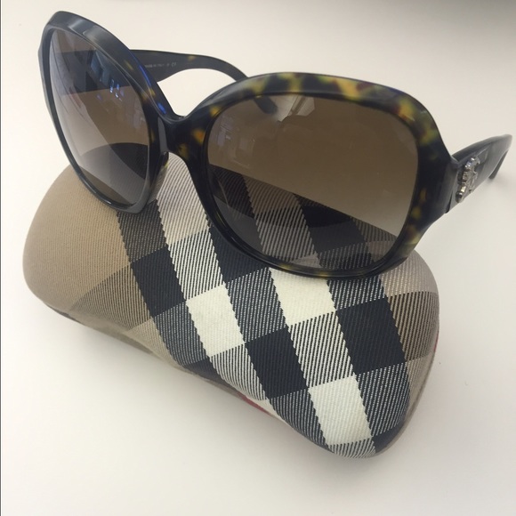 Authentic Burberry Sunglasses Brown