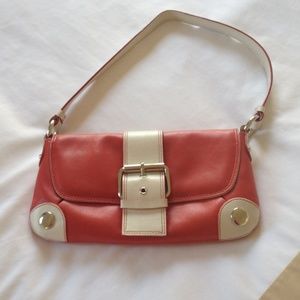 Kenneth Cole Bags - š„SALEš„Kenneth Cole shoulder bag Kenneth Cole Bags - š„SALEš„Kenneth Cole shoulder bag