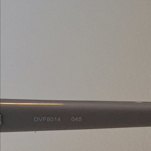 DVF frames - Picture 4 of 4