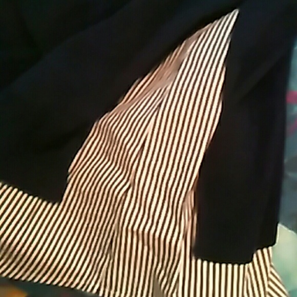 The  coolest thing ever!  Sweater -Shirt - Picture 3 of 4