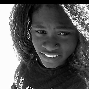 Meet your Posher, Fatima