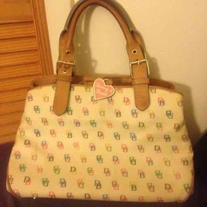 Dooney & Bourke purse
