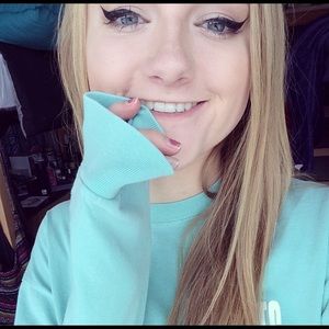 Meet your Posher, Jenna