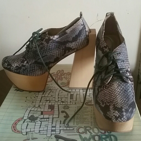Gorgeous stylish shoes