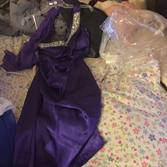 Cindy purple knee high formal dress - Picture 2 of 3