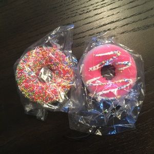 💕NIB Two Pink Sprinkle Donuts 💕
