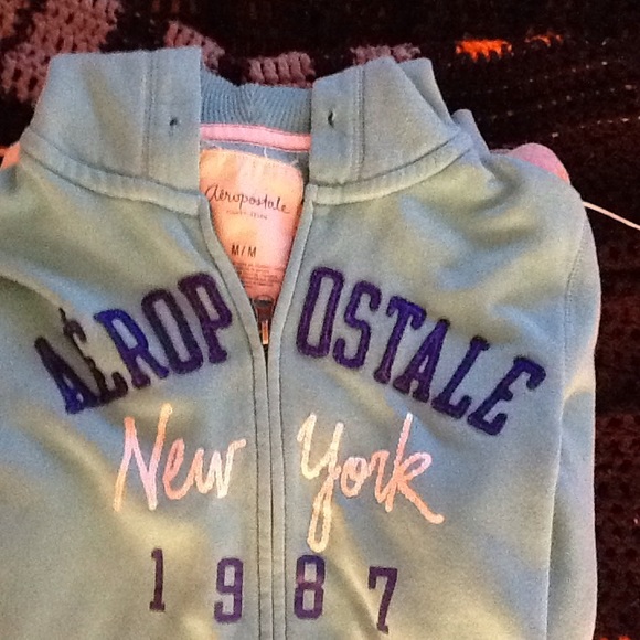 Aeropostale zip up hoodie size MED - Picture 1 of 1