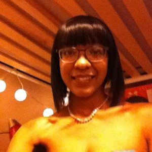 Meet your Posher, Dominique