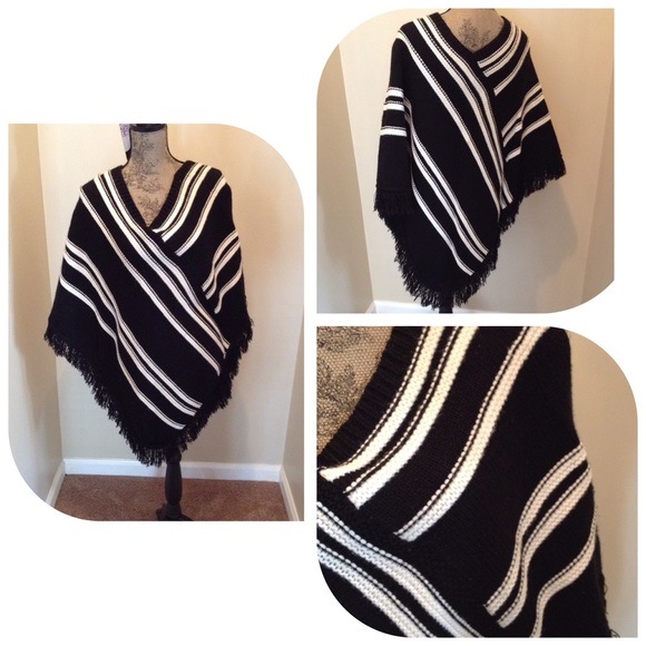 Poncho Black And White