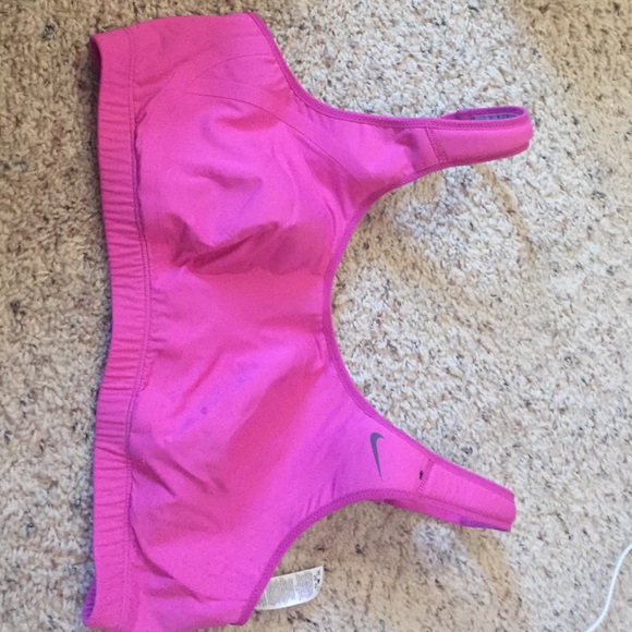 Nike pink sports bra