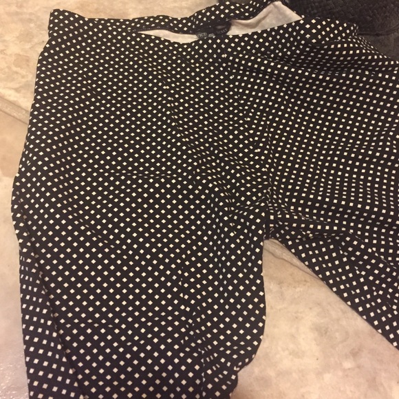 VS Capri Leggings