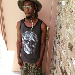 Meet your Posher, Antonio