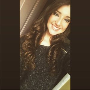 Meet your Posher, Mallory