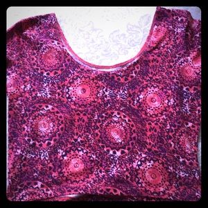 Cute crop top by Garage, runs small! Price drop