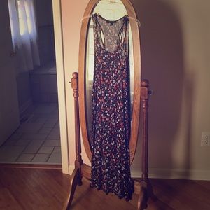 Long floral dress from forever 21 Size M