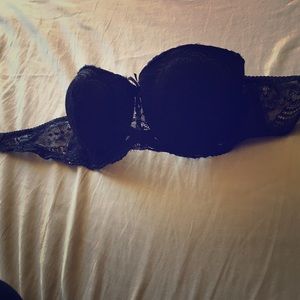 Brand new black strapless bra push-up