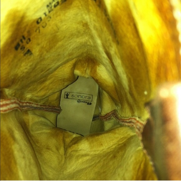 Cowboy boots - Picture 2 of 2