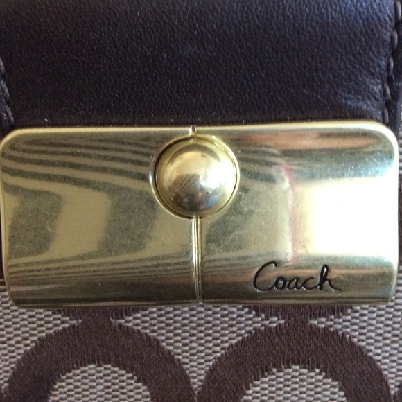 NWOT Coach wallet - Picture 4 of 4