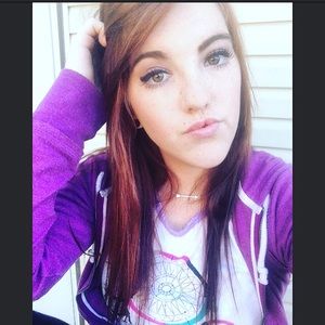 Meet your Posher, Sierra