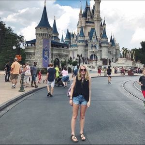 Meet your Posher, Erin