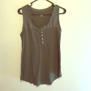 Medium tank top