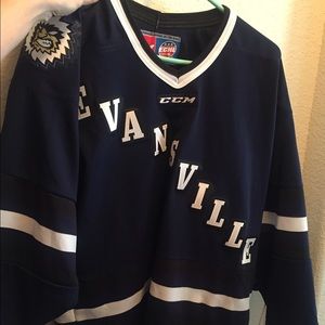 Evansville hockey jersey size Small