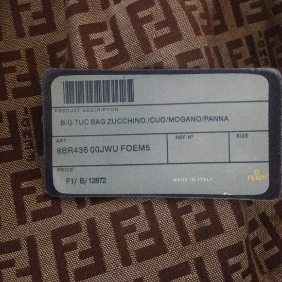 ❤ sale❤️Authentic Fendi handbag - Picture 2 of 4