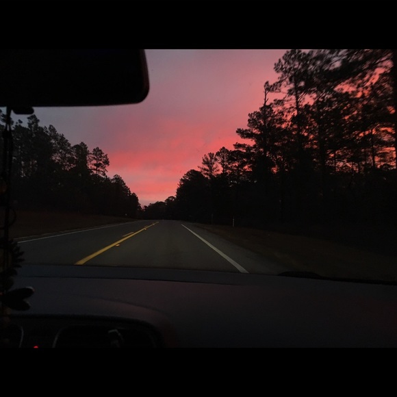 Meet your Posher, Ciara - Picture 3 of 3