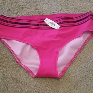 VICTORIA SECRET / NEVER WORN
