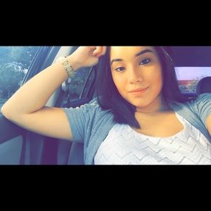 Meet your Posher, Stephanie