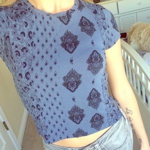 American eagle crop top