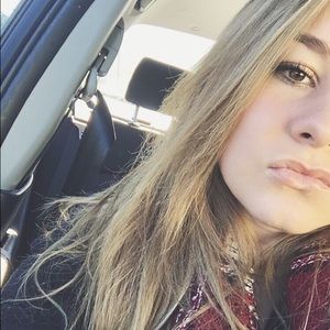 Meet your Posher, Michaela